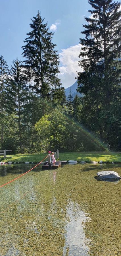 Yeti Lodge Sedrun Esterno foto